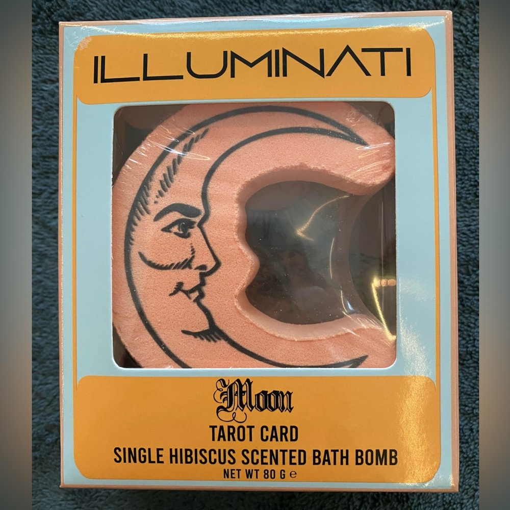 ‼️CLEARANCE‼️ Illuminati “Moon” Tarot Card Scented Bath Bomb - Hibiscus